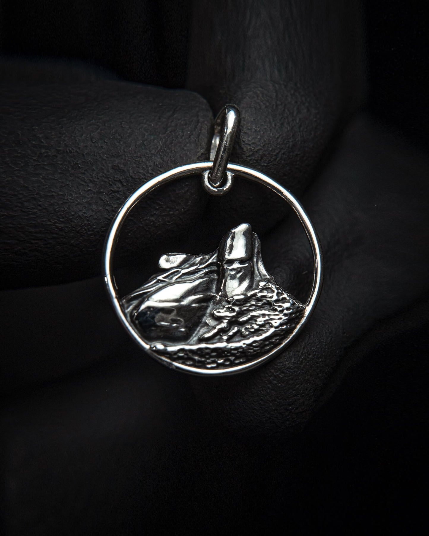 Pedra da Gávea Pendant